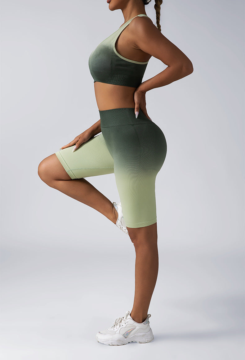 Seamless Women Activewear Set Crop Top High Waist Shorts